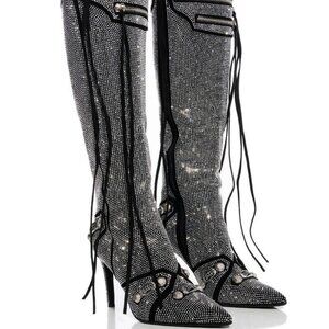 AZALEA WANG " THE MONARCH  MAVERICK "  STILETTO BOOT SILVER ( BRAND NEW !!!!!!!